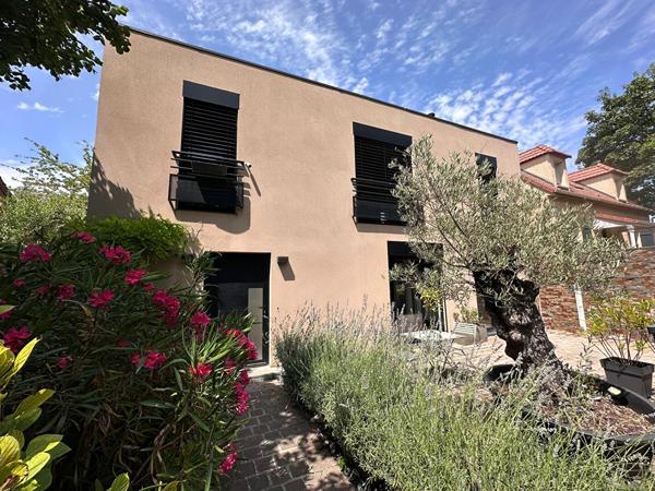Maison 120 m²  Épinay-sur-Seine, secteur recherché limite Enghien-les-Bains