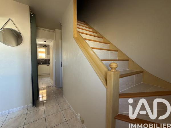 Maison à vendre 5 pièces 91 m² Saint-Yrieix-sur-Charente