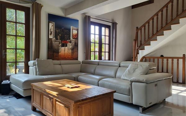 Maison à vendre    5 pièces •  Étréchy