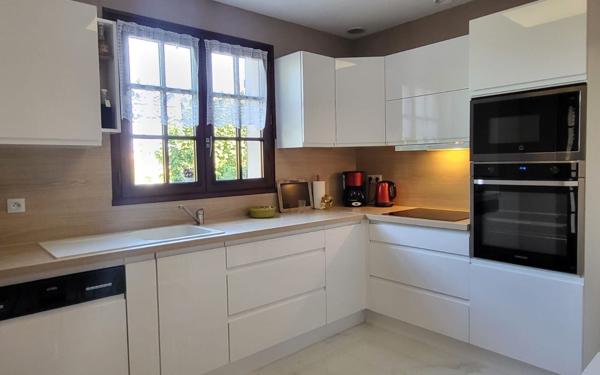 Maison à vendre    5 pièces •  Étréchy