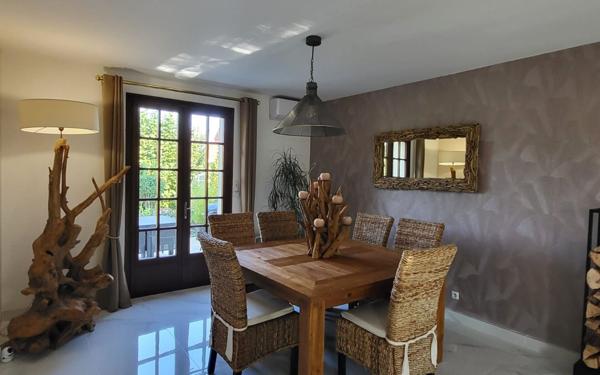 Maison à vendre    5 pièces •  Étréchy