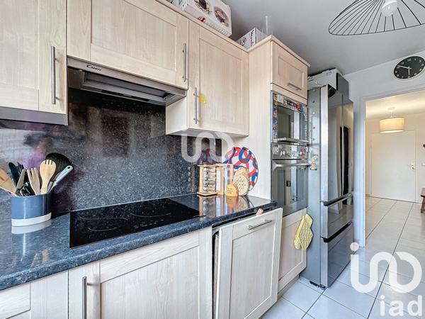 Appartement à vendre 4 pièces 86 m² Dammarie-les-Lys