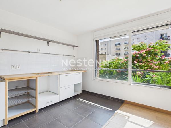 Appartement 3 pièces 65.70 m2 QUAI DE LA MARNE