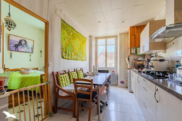 Maison à vendre |  Les Billaux |  6 pièces | 101 m²