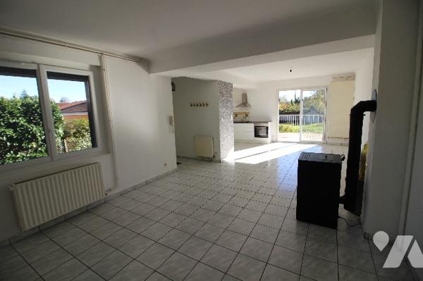 TIGNIEU-JAMEYZIEU (38230) - Villa 6 pièces de 116 m² - terrain de 837 m²