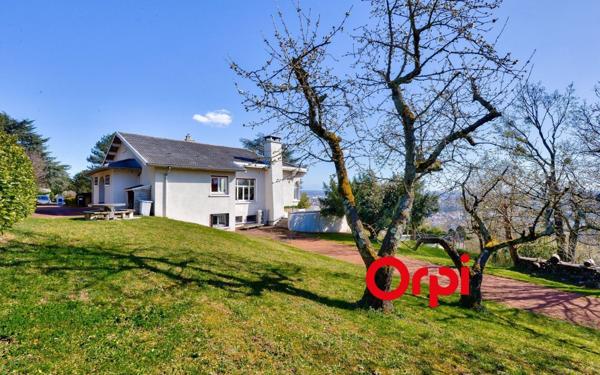 Maison à vendre    6 pièces • 270 m2 Sainte-Foy-lès-Lyon