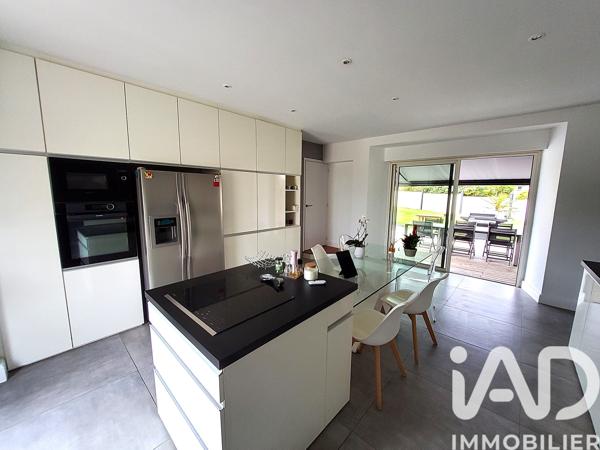 Maison à vendre 8 pièces 373 m² Écouflant