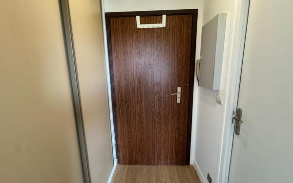 Appartement à louer    1 pièce • 20,01 m2 Bry-sur-Marne