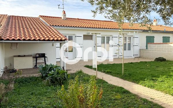 Maison à vendre    4 pièces •  Rochefort