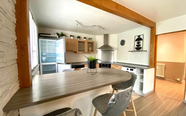 Appartement à louer    3 pièces • 49,60 m2 Annemasse