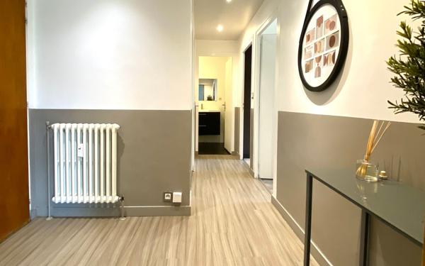 Appartement à louer    3 pièces • 49,60 m2 Annemasse