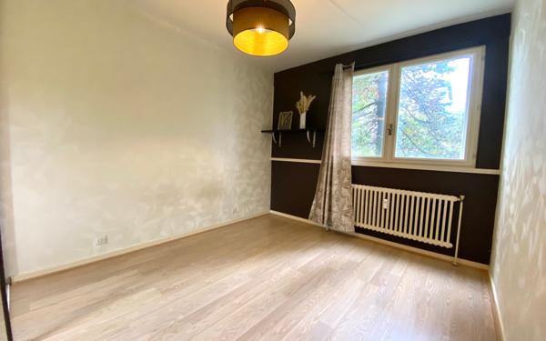 Appartement à louer    3 pièces • 49,60 m2 Annemasse