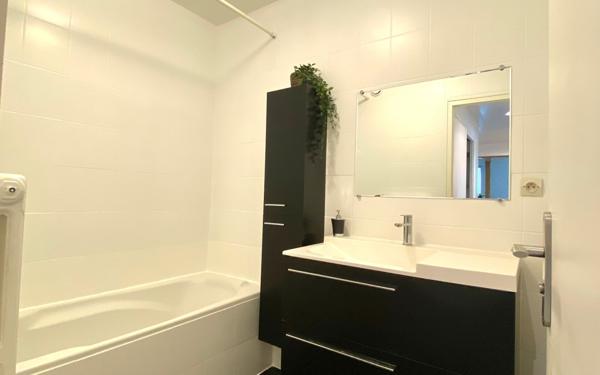 Appartement à louer    3 pièces • 49,60 m2 Annemasse