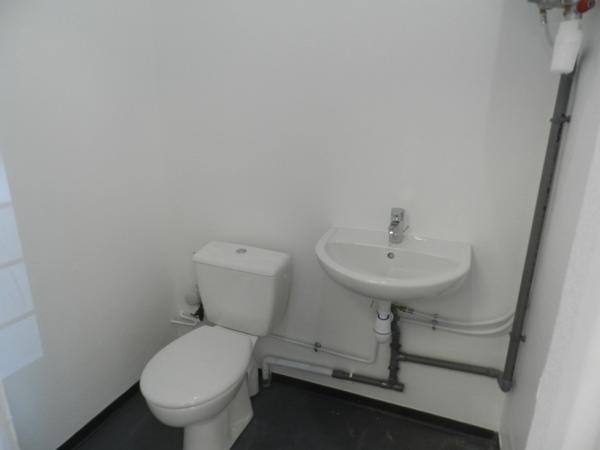 Dpt Savoie (73), à louer CHAMBERY local 32 m²