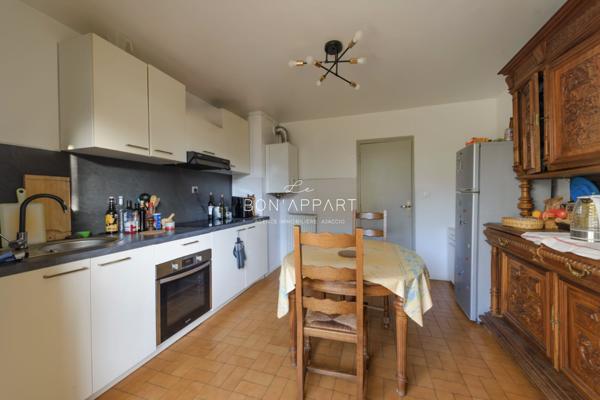 Appartement 4 pièce(s) 3 chambre(s) 93 m²