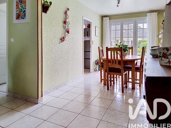 Maison à vendre 4 pièces 76,02 m² Ozoir-la-Ferrière
