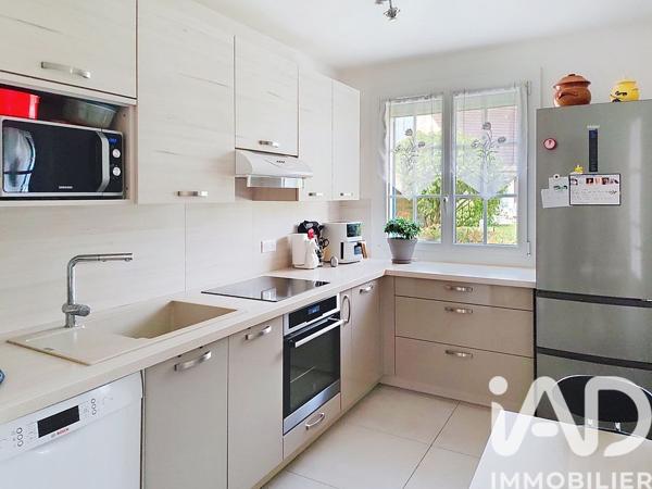 Maison à vendre 4 pièces 76,02 m² Ozoir-la-Ferrière