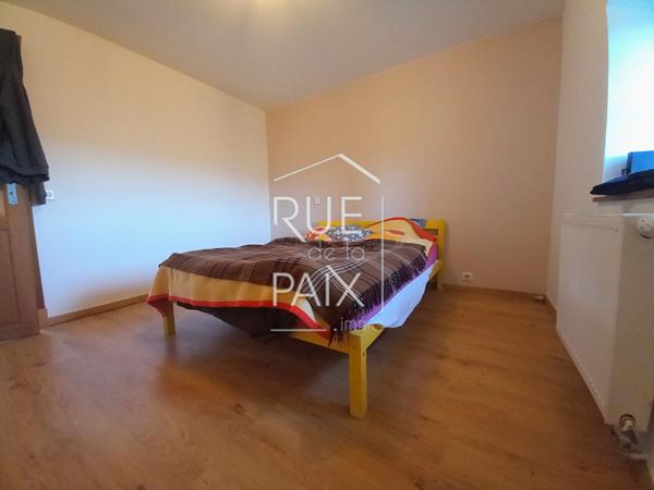 86420 MONTS SUR GUESNES Ensemble immobilier de 2 maisons à MONTS SUR GUESNES