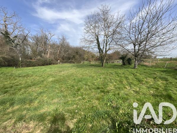 Maison à vendre 8 pièces 180 m² Valence-en-Poitou