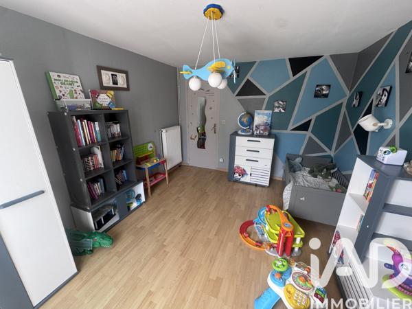 Maison à vendre 8 pièces 180 m² Valence-en-Poitou