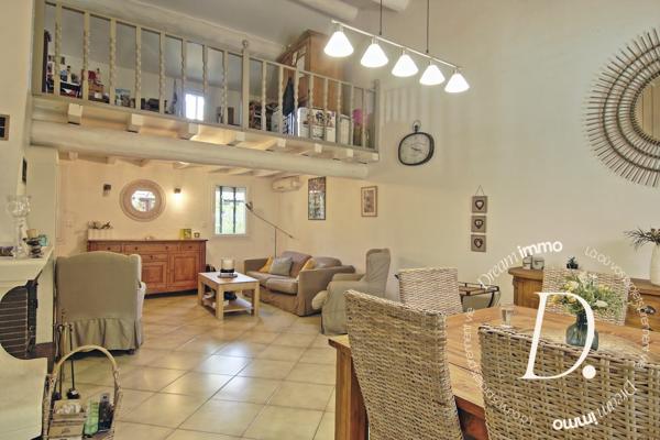 Agréable Maison individuelle avec piscine