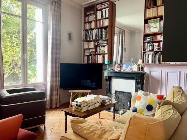 Vente Maison bourgeoise Mont-Saint-Aignan 9 Pièces 242 m²