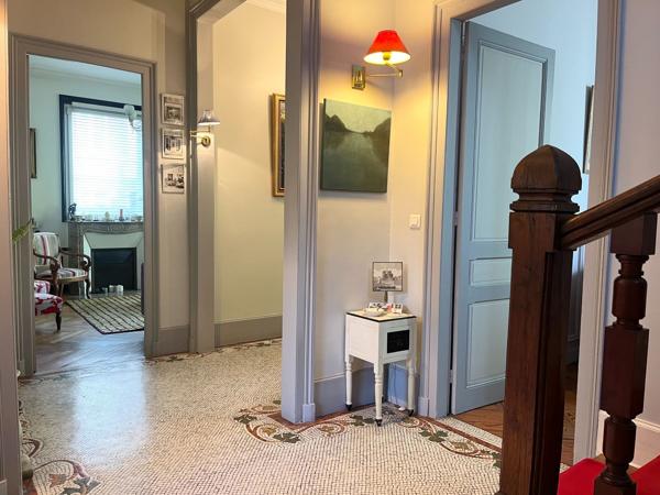 Vente Maison bourgeoise Mont-Saint-Aignan 9 Pièces 242 m²