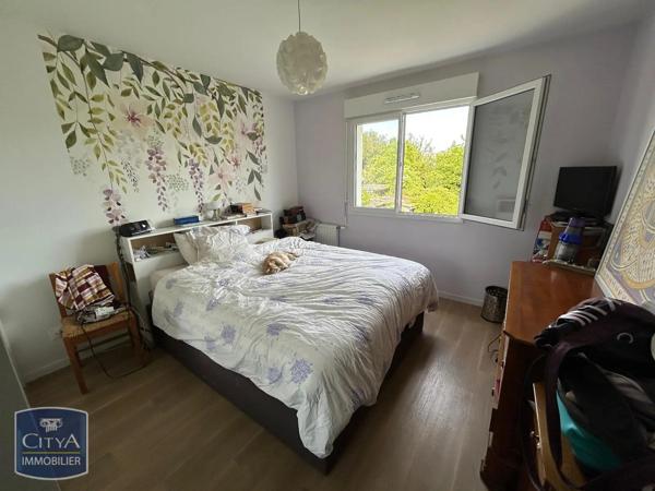 Appartement à louer 4 pièces 79.85m² Le Mans (72000)