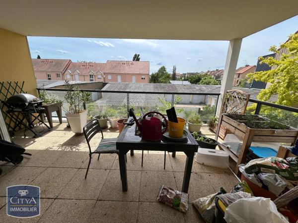 Appartement à louer 4 pièces 79.85m² Le Mans (72000)