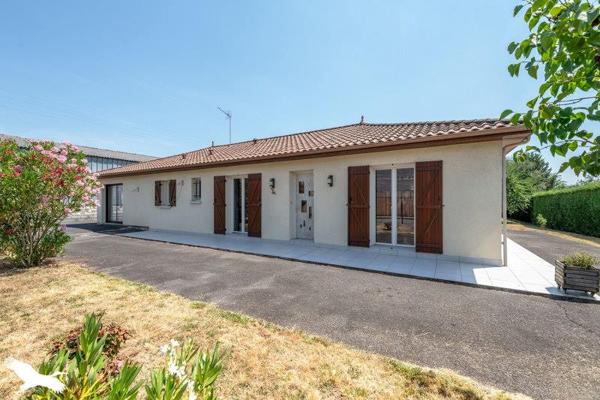 Maison 223 650 € Marsac-sur-l'Isle 7 p 175 m² DPE C
