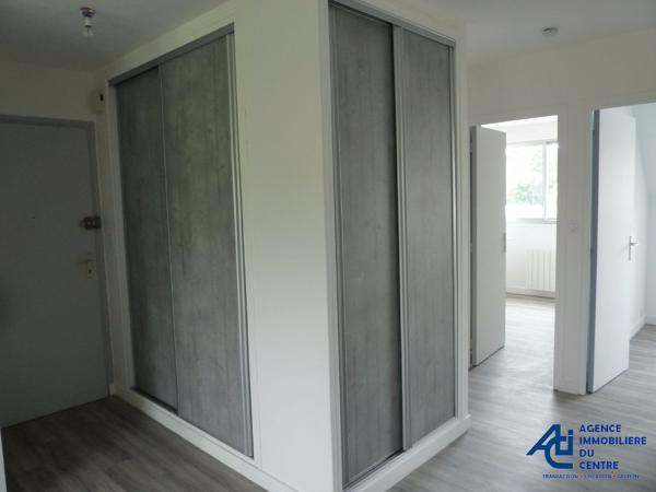 Appartement à louer Pontivy : 3 pièces, 47m² avec 2 chambre(s) à 610€ - AJP Immobilier Pontivy