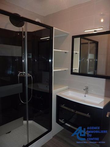 Appartement à louer Pontivy : 3 pièces, 47m² avec 2 chambre(s) à 610€ - AJP Immobilier Pontivy