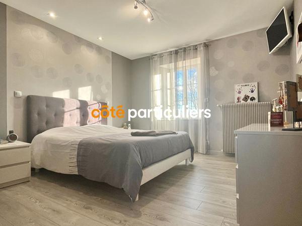 Vente Maison206 m² - 8 Pièces - CARENTAN LES MARAIS (50500)