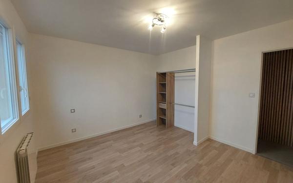 Maison à louer    4 pièces •  Le Fresne