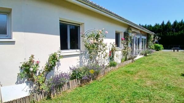 Maison 8 pièce(s) 4 chambre(s) 166 m²