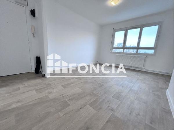 Location Appartement 3 pièces 40 m² - 5 RUE JEAN MOULIN Sartrouville 78500