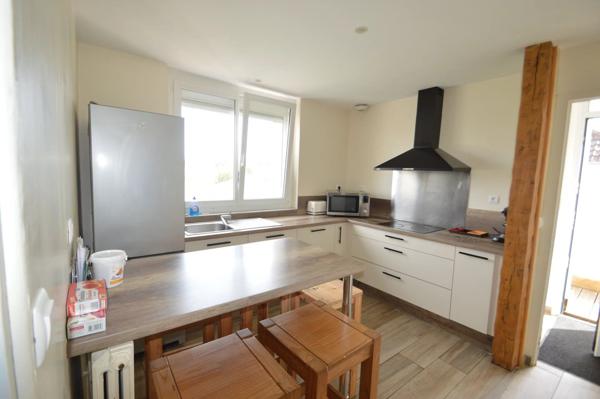 Vente                                                      Maison
                        
                     7 pièces                      140 m2                     à Moncé-en-Belin