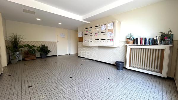 Grand F2 en parfait état avec son Balcon