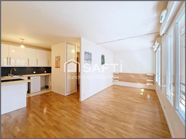 Faubourg : Studio lumineux 31 m2, cave et parking.