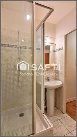 Faubourg : Studio lumineux 31 m2, cave et parking.