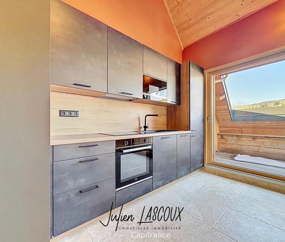 BIEN D'EXCEPTION, Appartement de charme au coeur de CORRENCON-EN-VERCORS (38)