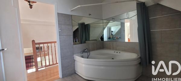 Maison à vendre 7 pièces 221 m² Chelles