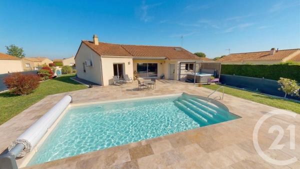 Maison à vendre  7 pièces - 168,99 m 2   ST VINCENT SUR JARD  - 85
