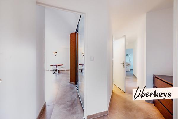 Appartement familial T4/5 en parfait état avec terrasse et stationnements intérieurs - Lyon 7ème