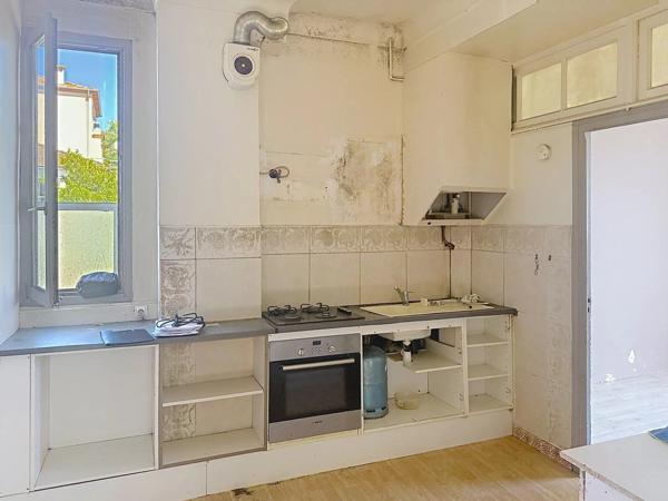 Vente                                                      Appartement
                        
                     2 pièces                      35 m2                     à Cannes