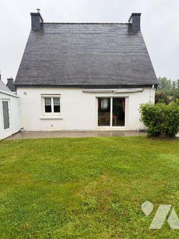 A VENDRE, PLESTIN LES GREVES

A proximité immédiate du centre de la commune,  
Découvrez cet...