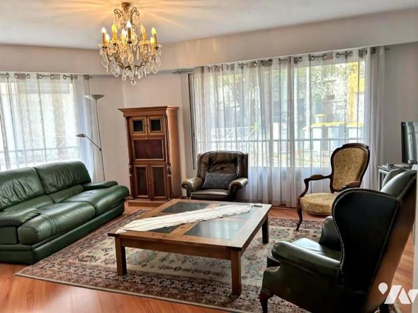 NANTES - Avenue du Parc de Procé. Lumineux T4 de 88,95 m² situé au rdc d’un immeuble de 1973