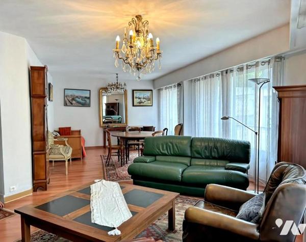 NANTES - Avenue du Parc de Procé. Lumineux T4 de 88,95 m² situé au rdc d’un immeuble de 1973