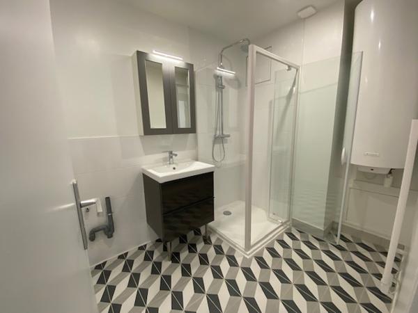 A LOUER APPARTEMENT CENTRE VILLE DE SAINT QUENTIN 02100