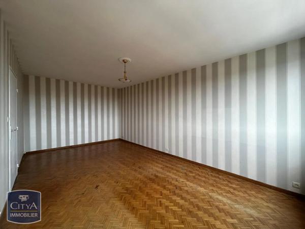 Appartement à louer 2 pièces 54m² Seclin (59113)